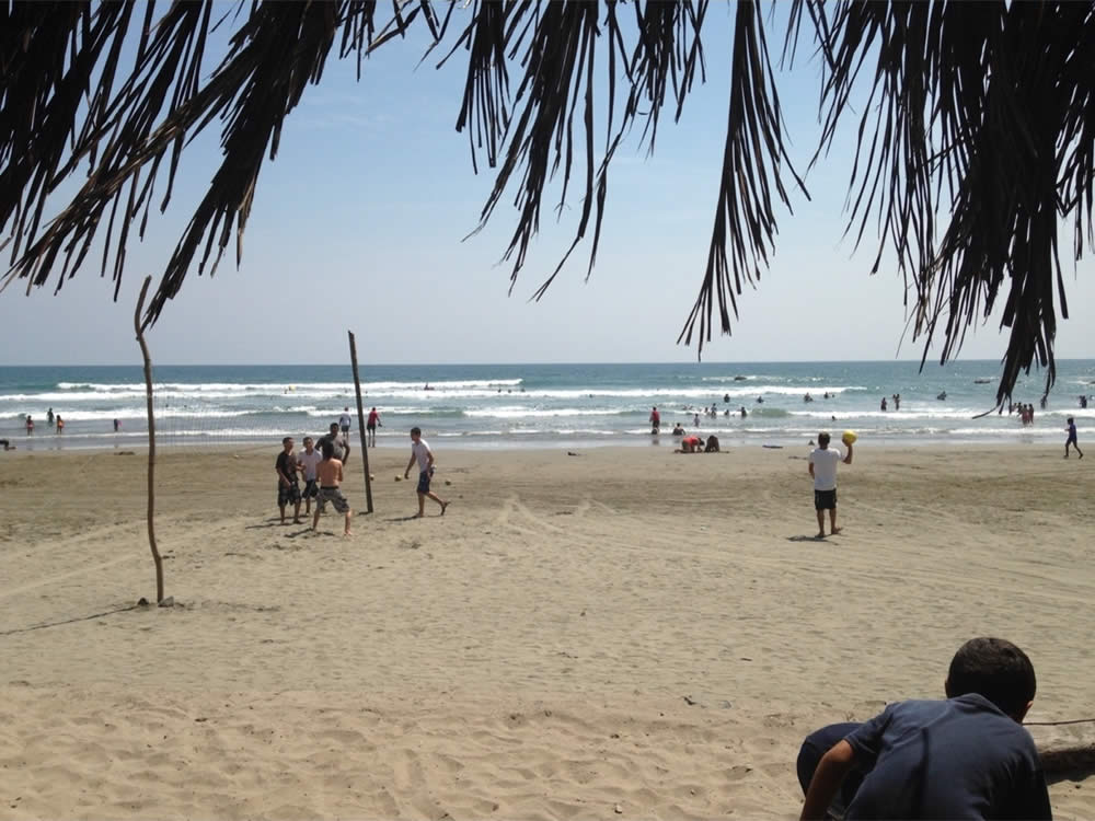 Así es la playa de La Soledad en Michoacán