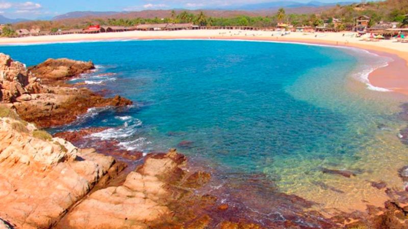 Visita la playa de El Faro de Bucerías