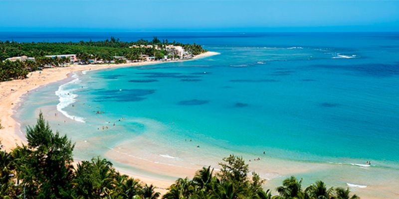 Así es la playa Azul en Michoacán